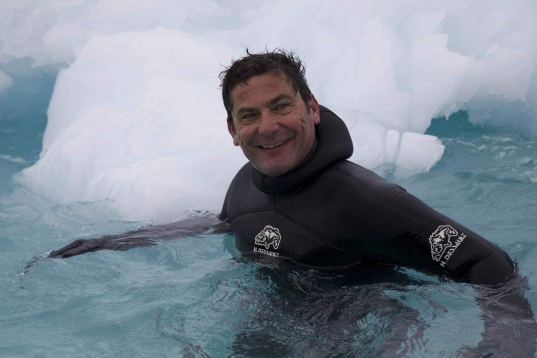 Didier en plongée dans la glace