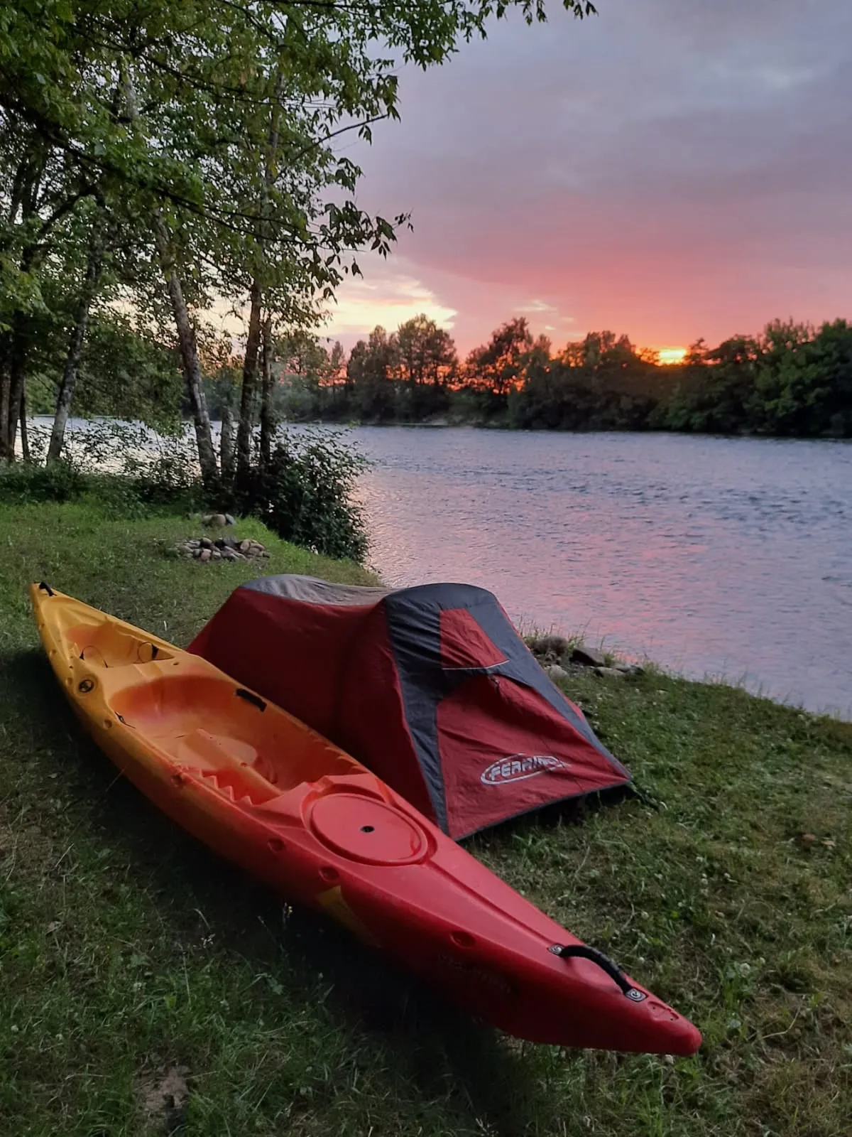 Bivouac lors de l'expédition Gironde en kayak