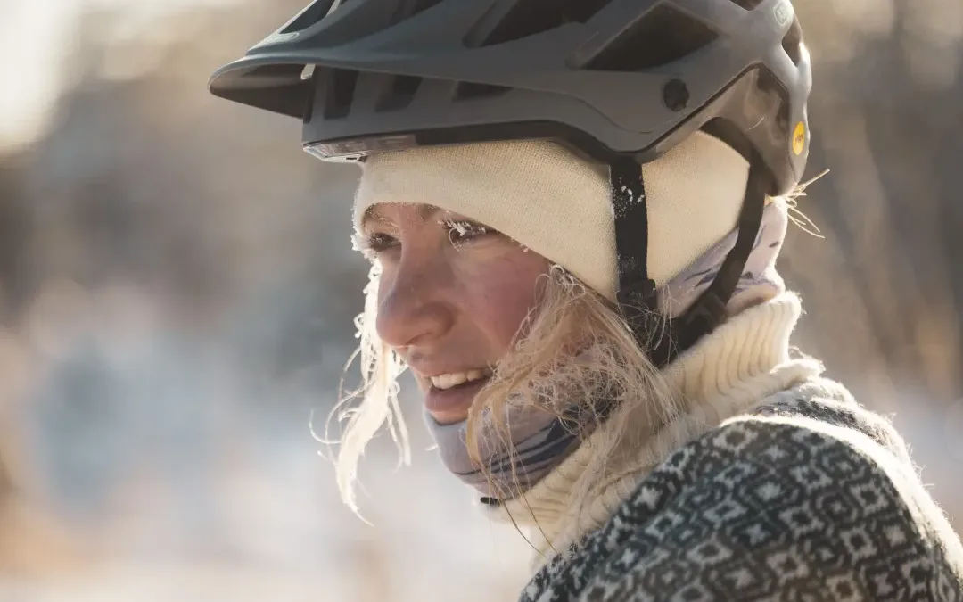 116. Sophie Planque : un vélo aux Pays des Brumes – les mystères des pays baltes