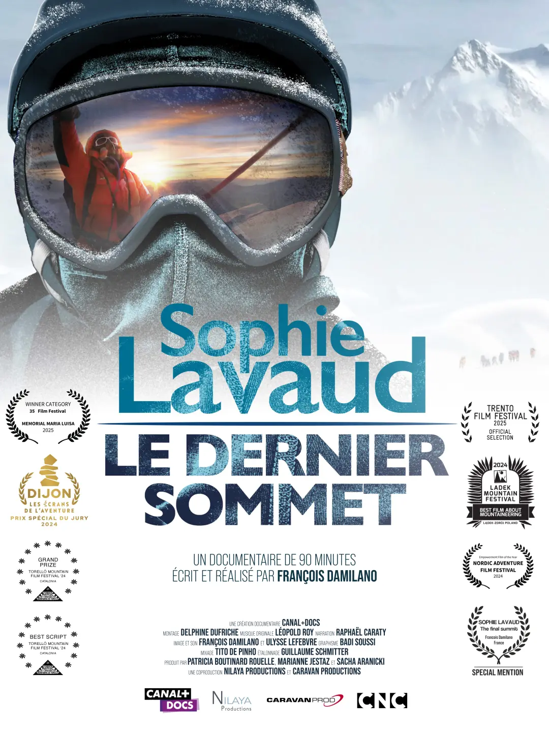 affiche du film sur le dernier sommet de Sophie Lavaud avec les nombreuses récompenses sur l'affiche